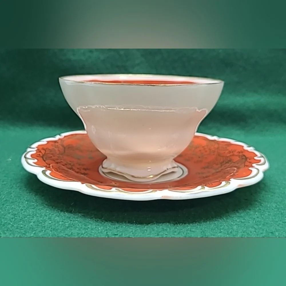 Tea Cup Saucer Lindner Kueps Bavaria Orange and White with gold Bone China‎ rare
